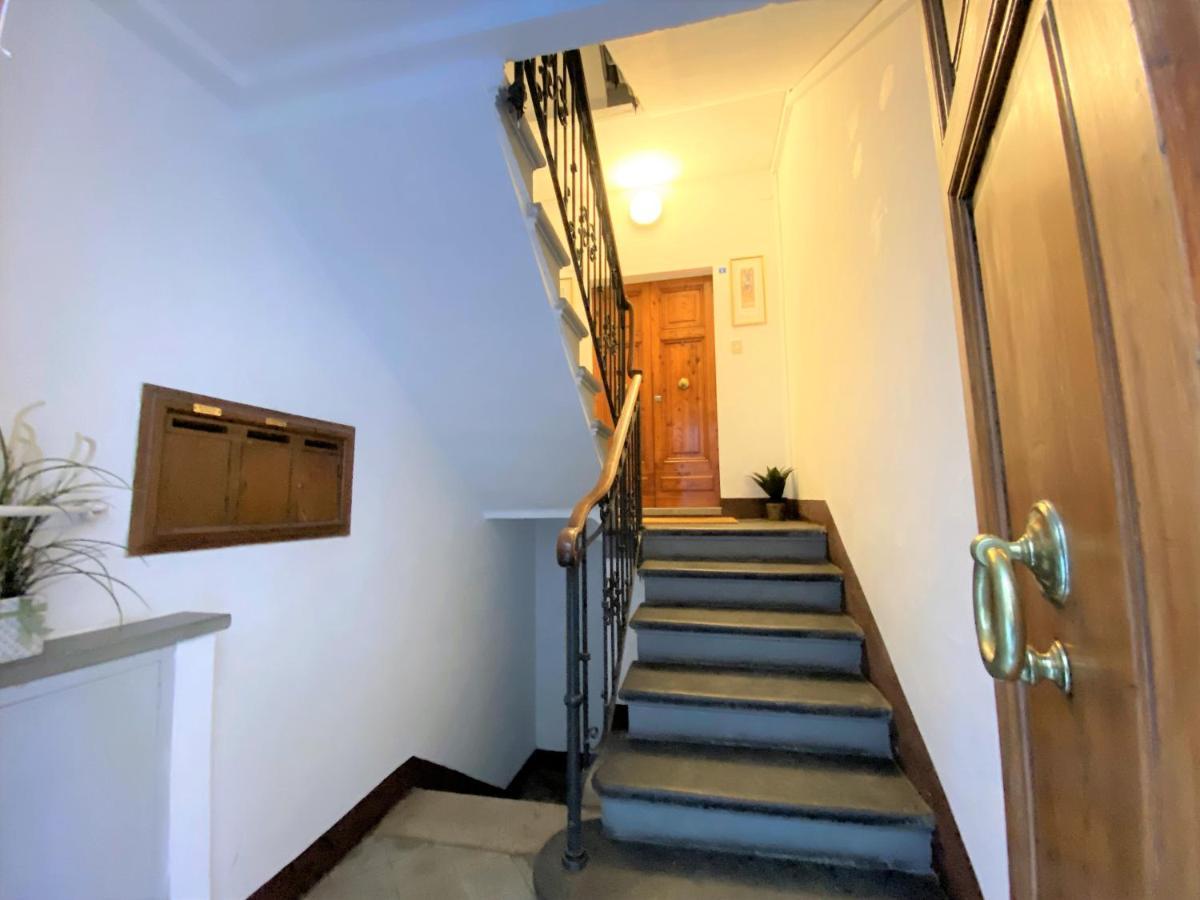 Casa Stella- A Due Passi Dal Corso Di Siena Διαμέρισμα Εξωτερικό φωτογραφία